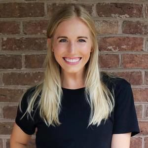 Meet your Posher, Michaela